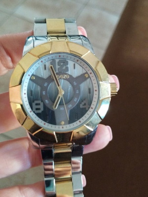 Breeze women's watch like new, gold and silver