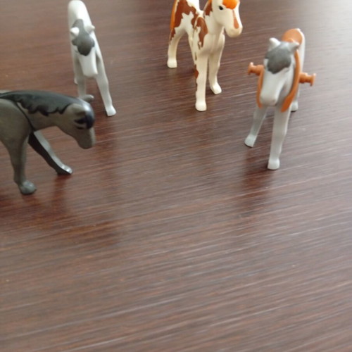 Playmobil horses used, set of four