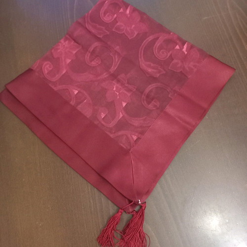 Tablecloth new in burgundy color with border A51