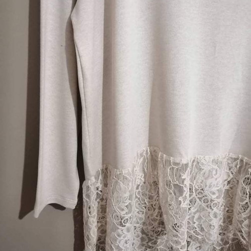 Beige pullover with lace L new, unworn