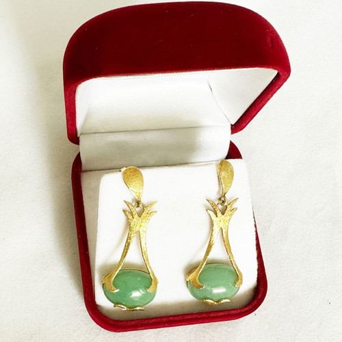 Vintage Italian 925 silver gold-plated earrings like new with green aventurine