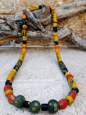 Колие Африкански мъниста Millefiori ново, ръчно изработено 43 см