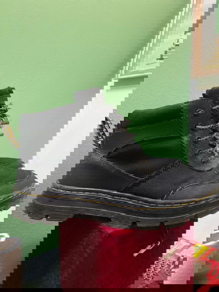 DR MARTENS -45 νουμερο -μποτάκια