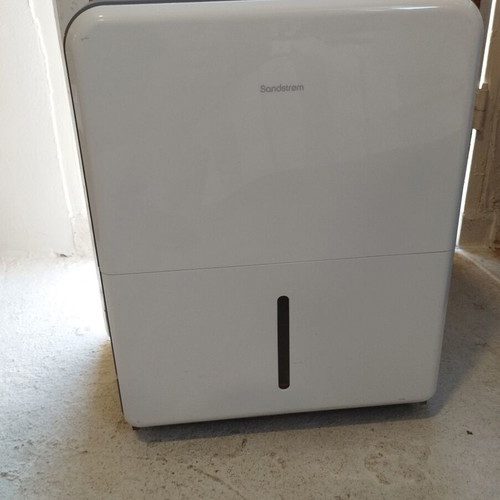 Sandstorm Dehumidifier like new, lightly used