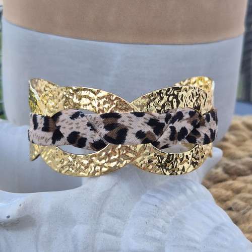 Steel hammered bracelet with leopard details new, black and gold