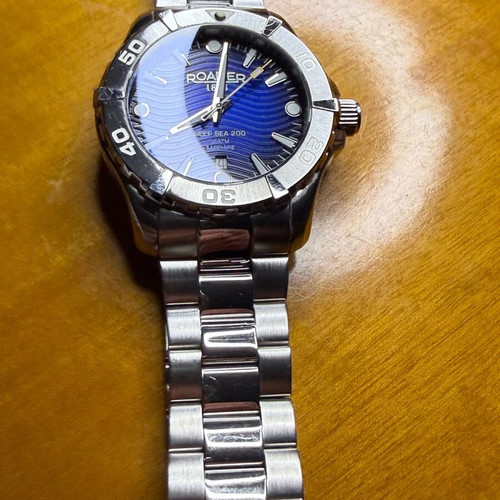 Roamer Deep Sea 200 watch with silver stainless steel bracelet like new