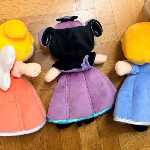 Set of 3 plush princess dolls like new