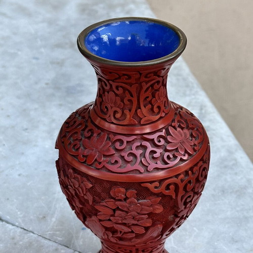 Vintage red carved vase with embossed flowers used, 19cm