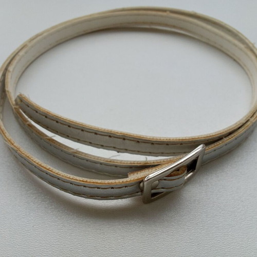 Children's adjustable silver belt like new