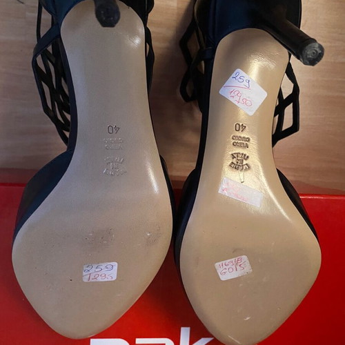 Leather shoes size 40, black