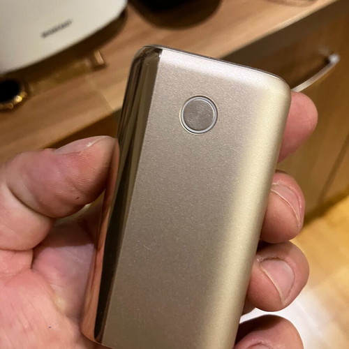 JLO smoking device like new