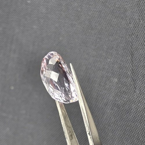 Natural Kunzite 8.42ct Oval Cut pink IF certified Gem Palace