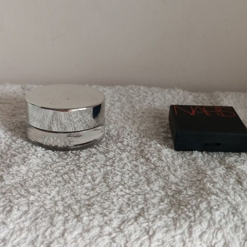 Kylie cosmetics eyeshadow and Nars Laguna bronzer used