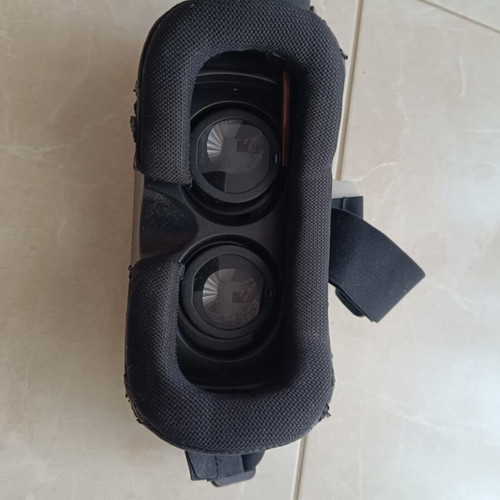 VR BOX V1 Headset used