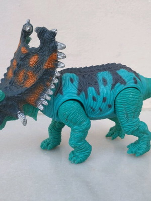 Chap Mei Dino Valley Pentaceratops Синя Фигура на Динозавър като нова