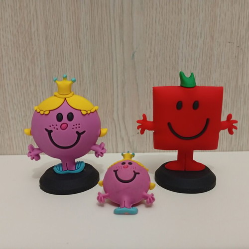 Mr. Strong 2024 & Mrs. Princess 2020 figures set used