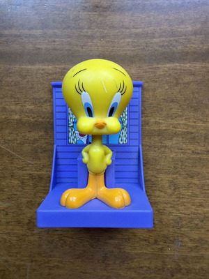 Tweety figure Burger King Looney Tunes 2002 used