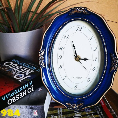 Vintage style new tabletop clock