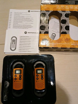 Walkie Talkie Motorola TLKR T3 new