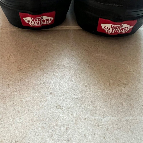 Vans Old Skool shoes like new, size 36.5, black