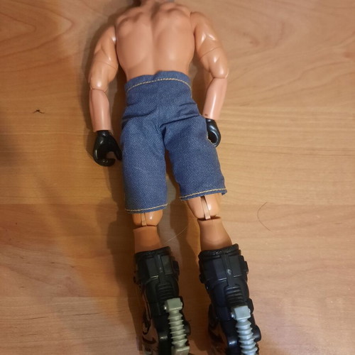 Actionman roller skates figure like new