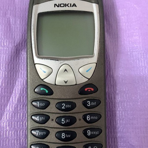 Nokia 6210 used, excellent working condition, tested