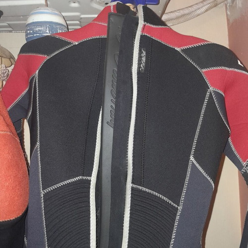 Waterproof Lynx women's diving suit size Small, neoprene 5mm like new