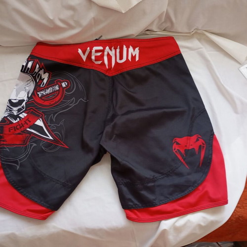 Venum MMA Extreme Fight shorts used, size XL, black and red