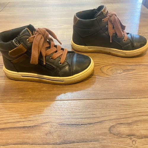 Anatomical kids boots used, size 28