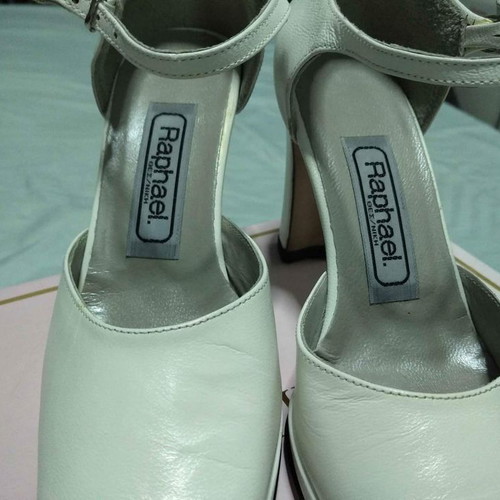 Leather shoes new, size 38-39, bridal