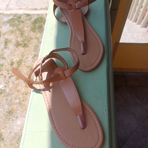 Women's sandals new, size 36, brown