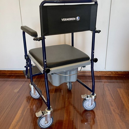 Vermeiren WC Wheelchair like new, aluminum frame, folding footrests