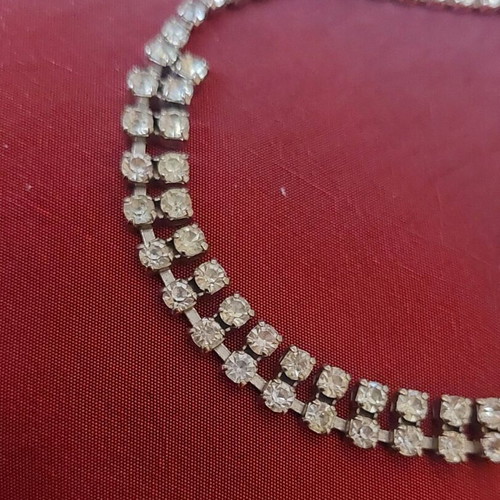 Vintage necklaces with stones like new, pack of 2