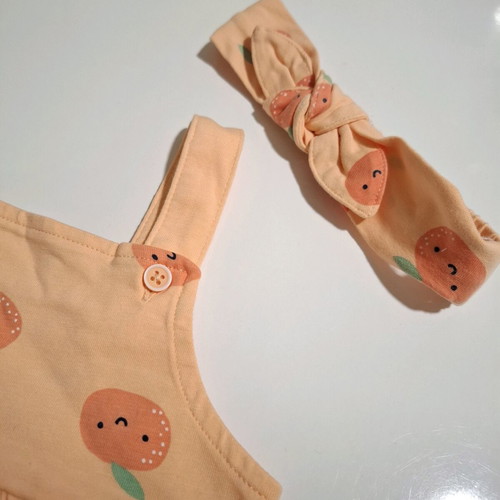Mangoon baby girl romper 12-18 months new with orange prints