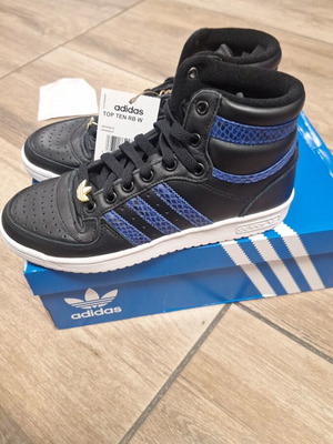 Adidas Top Ten RB W new boots black and purple