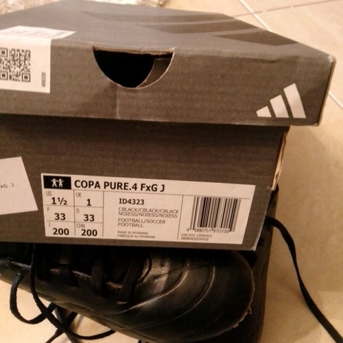 Adidas Copa Pure.4 FxG J No33 cleats like new