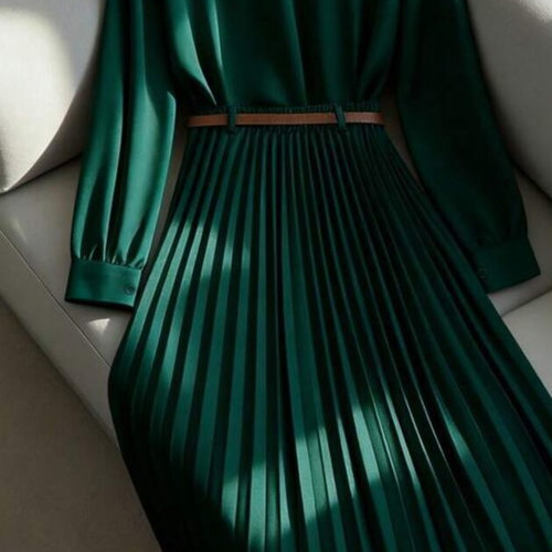 Skirt and shirt set new green