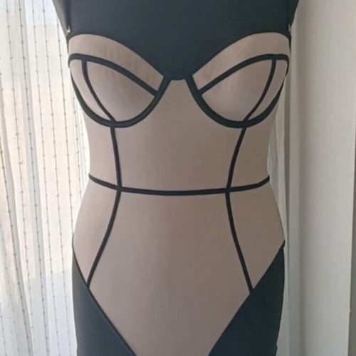 Forever 21 swimsuit M/L nude and black, like new