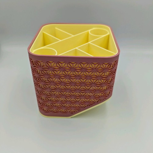 Desk pencil holder new with adjustable tilt 3D printed