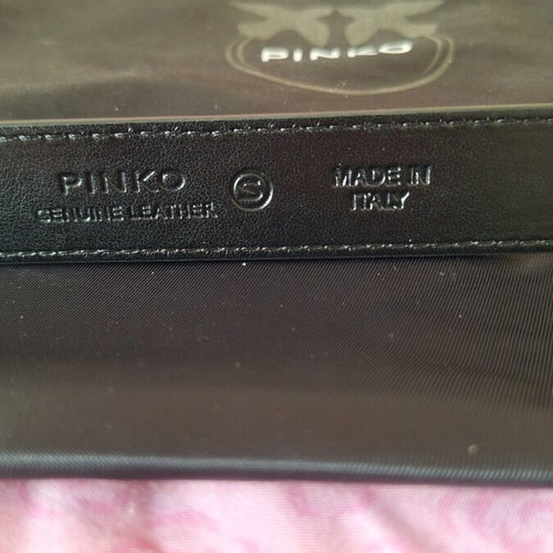 Pinko leather belt black like new, small size