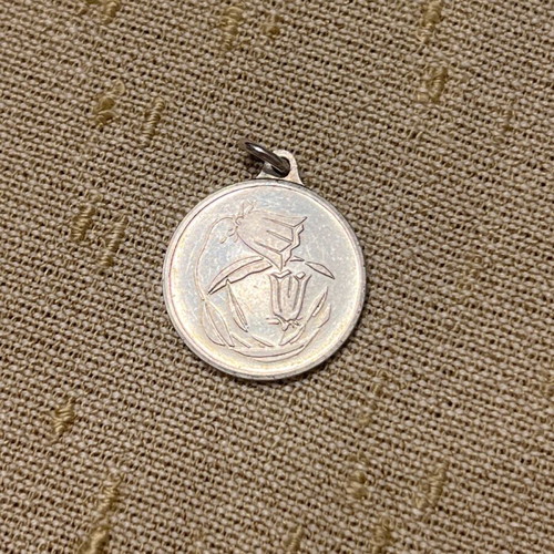 Silver pendant like new with love message