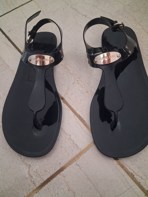 Michael Kors sandals size 40 used, black