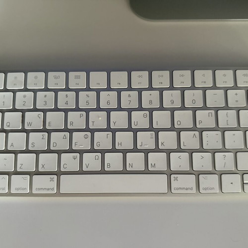 iMac 2017 8GB RAM 1TB HDD like new