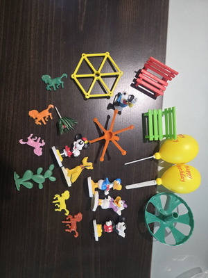Children's Cake Decoration Set like new