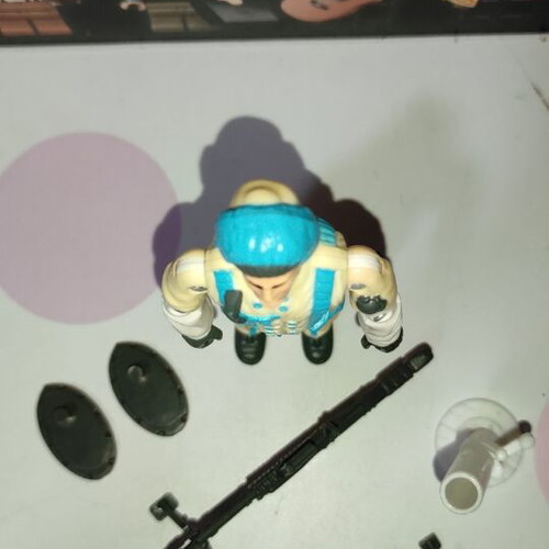 G.I.JOE Sub Zero (v1) 1990 figure used with equipment