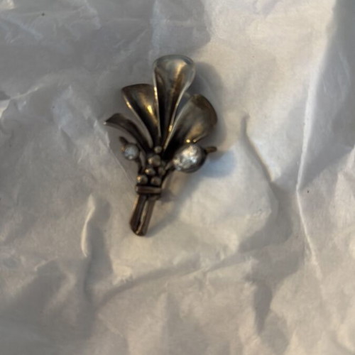 Silver brooch 925 vintage like new
