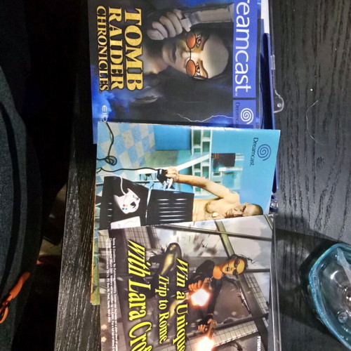 Sega Dreamcast Tomb Raider bundle used