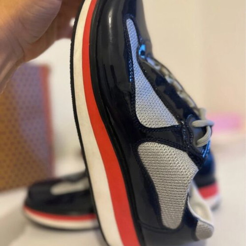 Prada sneakers blue like new, size 38