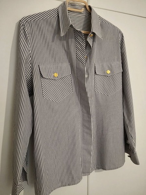 Mario Rosella women's shirt size 40 like new, black and white