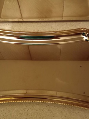 Serving trays like new